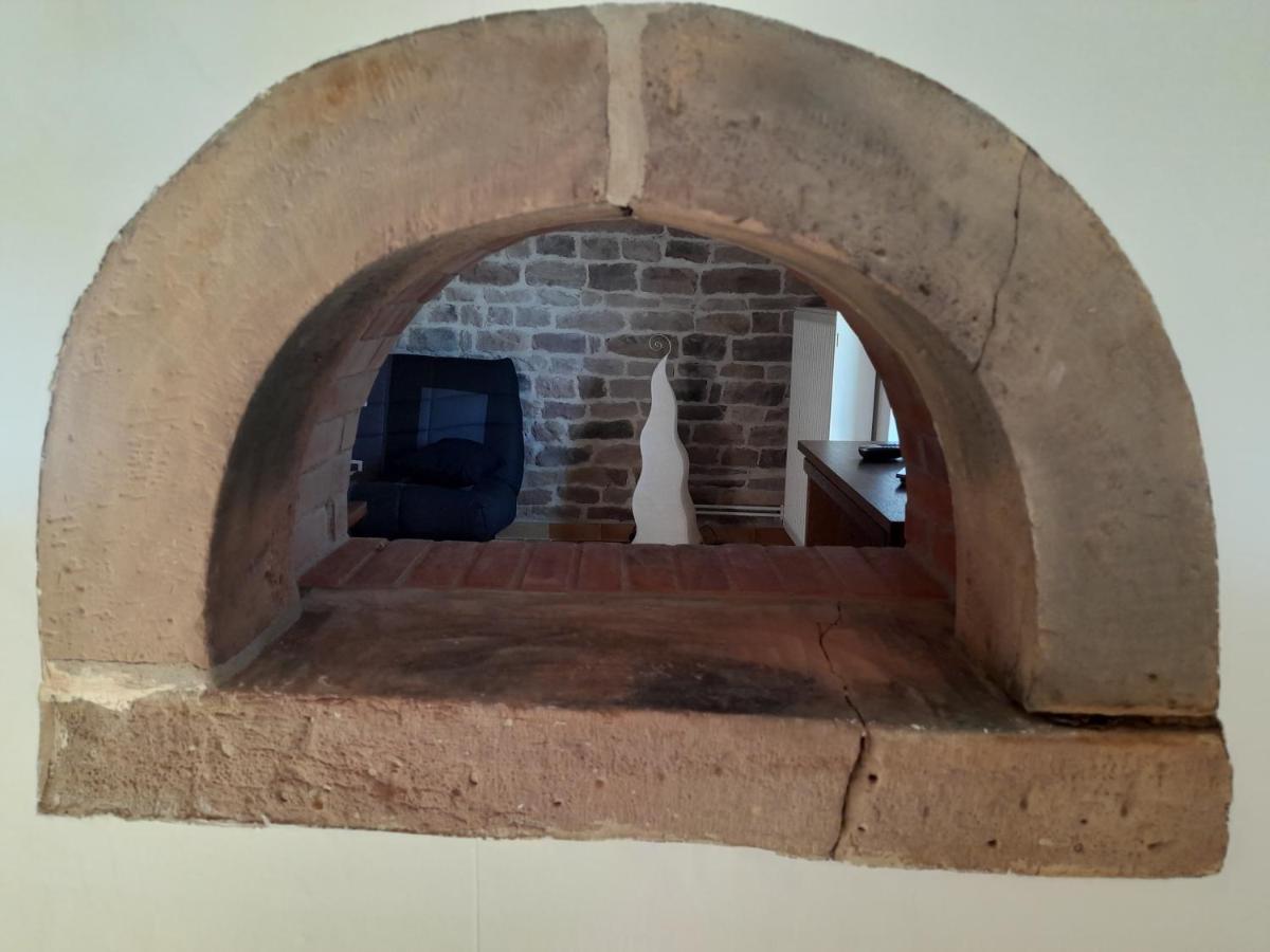 La cantinière Fougerolles-Saint-Valbert Extérieur photo