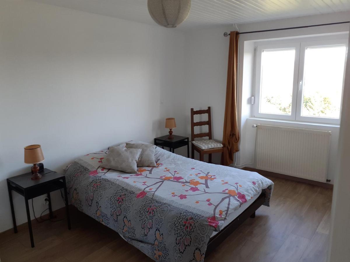 La cantinière Fougerolles-Saint-Valbert Extérieur photo