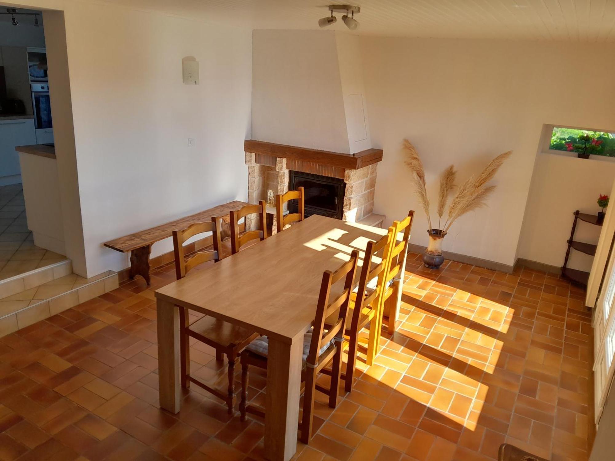 La cantinière Fougerolles-Saint-Valbert Extérieur photo